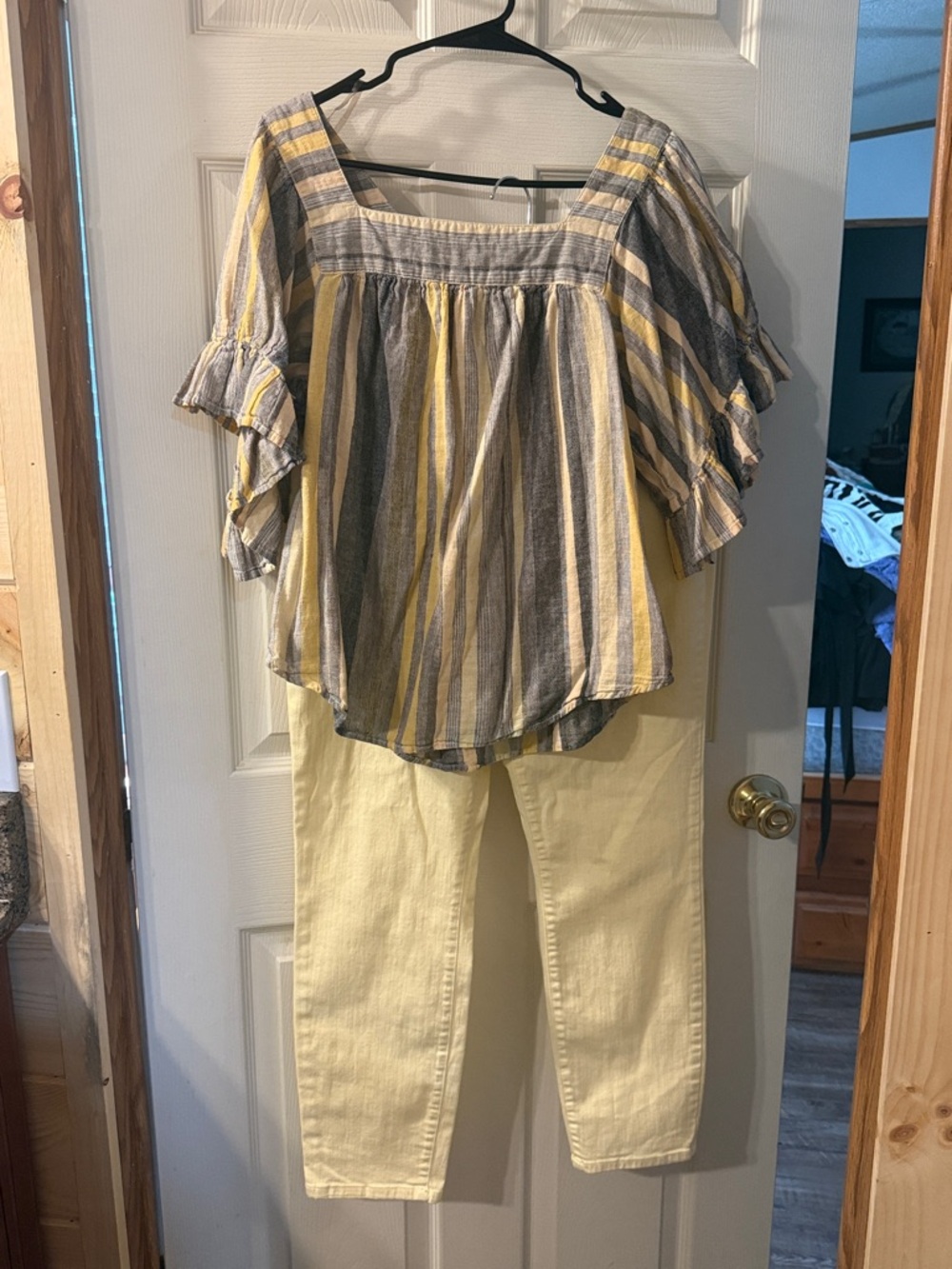 beachlunchlounge Yellow and Gray Striped Peasant Blouse with NYDJ Jeans